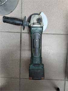 Аккумуляторная УШМ Metabo W 18 890000668298