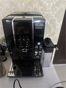 Кофемашина с капучинатором Delonghi Dinamica Ecam 350.55.B 890000669527