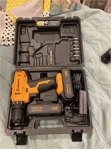 ДРЕЛЬ-ШУРУПОВЕРТ ВИХРЬ ДА-18Л-2К 890000680997