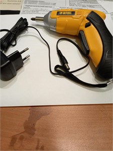 АККУМУЛЯТОРНАЯ ОТВЕРТКА DENZEL CSL-3.6-02 890000678881