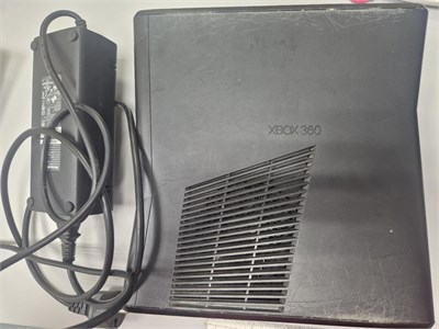 Игровая приставка Microsoft Xbox 360 S 890000682938