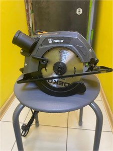 Циркулярка Deko DKCS1500-160 890000683456