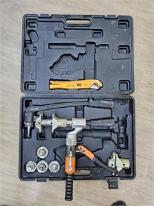 Гидравлический пресс инструмент TIM FT1240B 890000683221