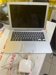 Ноутбук Apple MacBook Air (13-inch, 2017) 890000676996