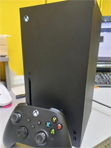 Игровая приставка Microsoft Xbox Series X 890000686053