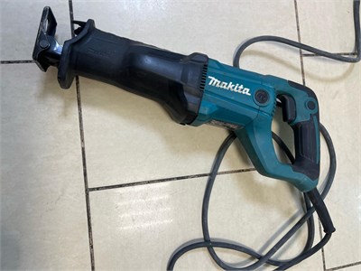Сабельная Makita JR3051T 890000689359