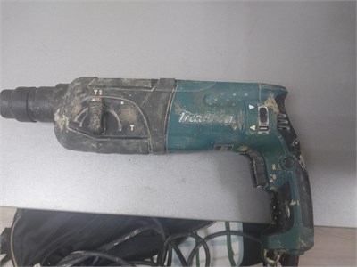 ПЕРФОРАТОР MAKITA HR2470 890000687781