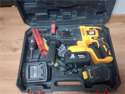 Перфоратор аккумуляторный Mancraft 890000689572