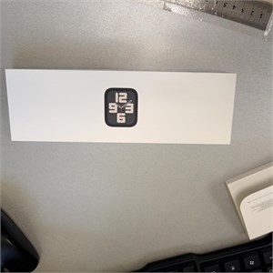 Apple Watch SE 40ММ (GPS, 2‑го поколения) 890000687323