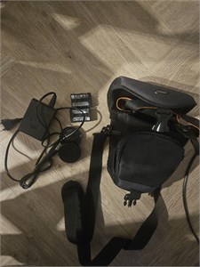 Зеркальная камера Sony Alpha SLT-A77 18-70 890000691372