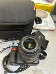 Фотоаппарат Nikon D3100 + объектив 18-55мм 890000688369