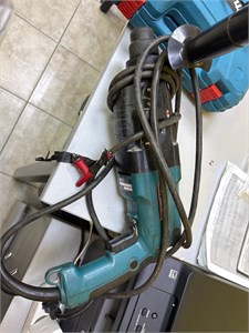 ПЕРФОРАТОР MAKITA HR2450 890000677882