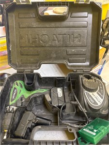 Аккумуляторный шуруповерт Hitachi DS10DFL 890000679373