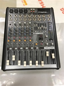 Пульт микшерный MACKIE ProFX8 890000700426