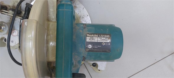Пила торцовочная Makita LS1040 890000699312