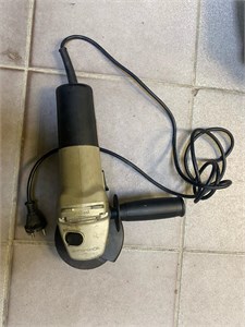 Интерскол УШМ-115/900 890000702669