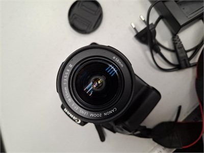 Зеркальная камера Canon EOS 1100D Kit 18-55mm 890000688801