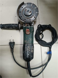 Угловая шлифовальная машина Metabo WEF 9-125 Quick 890000713229
