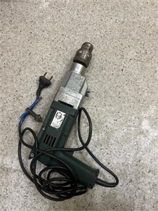 Дрель иэ1505бэ 890000714198