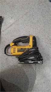 Лобзик DeWALT DW349-KS 890000702335