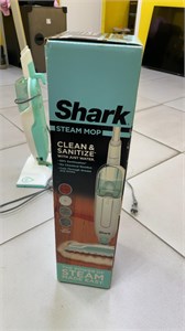 Паровая швабра Shark Steam Mop S1000WM 890000723809