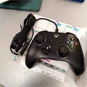 геймпад проводной XBOX ONE S 890000723342