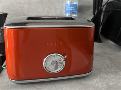 Тостер BORK T703 OR 890000725295