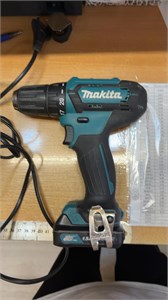 Аккумуляторная дрель-шуруповерт Makita DF333D 890000724746