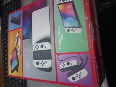 Nintendo Switch OLED 890000727457
