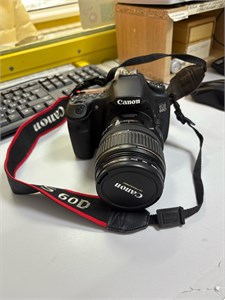 Canon EOS 60D + Объектив Canon EF-S 17-85mm 890000680491