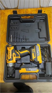 Шуруповерт Deko DKCD20FU-Li 890000731069