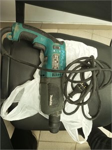 ПЕРФОРАТОР MAKITA HR2470 890000697920