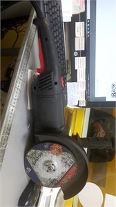УШМ TEH TG23022S 890000738137