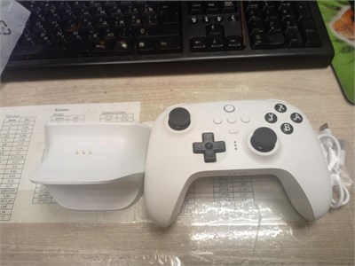 Геймпад беспроводной 8BitDo Ultimate 2 белый 890000740444