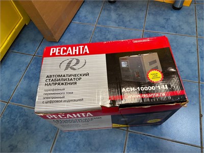 Автоматический стабилизатор напряжения однофазный РЕСАНТА АСН-10000/1-Ц 890000752347
