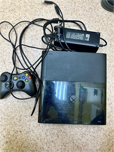 XBOX 360 E CONSOLE 1538 890000754377