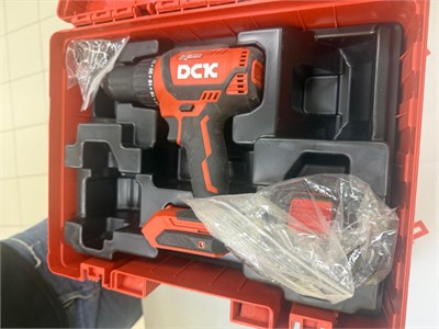 Шуруповерт DCK KDJZ04-13 890000736127