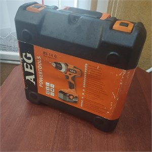 Аккумуляторная дрель-шуруповерт AEG BS 14G 890000760366
