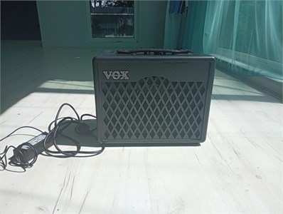 Комбоусилитель для электрогитары Vox VX1 890000740728