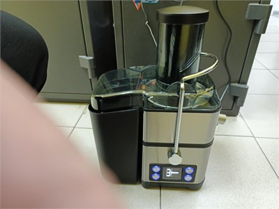 Центробежная соковыжималка Kitfort KT-1134 890000712166