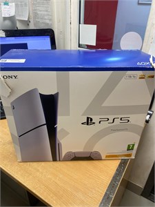 Игровая приставка Sony PlayStation 5 Slim с дисководом 1000 ГБ CFI-2116 890000764287
