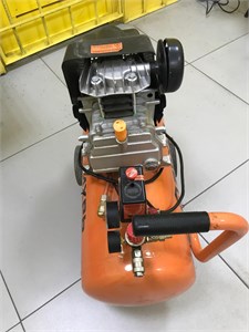Компрессор поршневой масляный Вихрь КМП-240/50 890000761263
