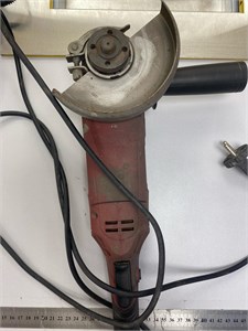 Машина шлифовальная угловая RedVerg RD-AG130-125ES 890000767651