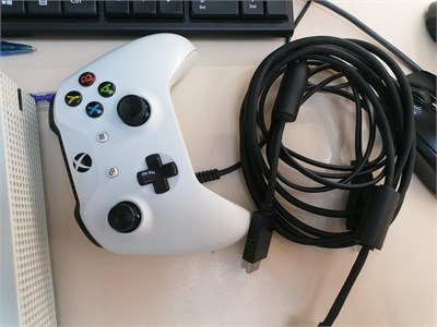 ПРИСТАВКА XBOX ONE S 500GB 890000714506