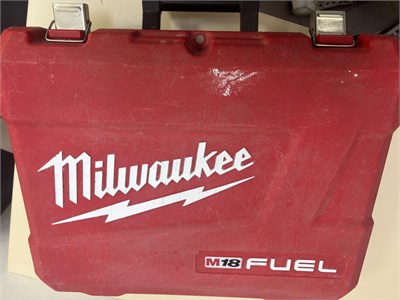 Набор инструментов Milwaukee M18 BLCPP2B-502C 890000770168