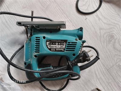 электрический лобзик Makita 4329 890000768796