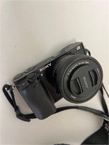 Беззеркальный фотоаппарат Sony Alpha 6000 (ILCE-6000) + Объектив Sony 16-50mm f/3.5-5.6 890000768542