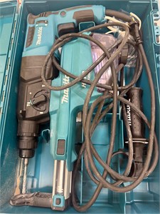 перфоратор с пылесборником Makita HR2652 890000745725