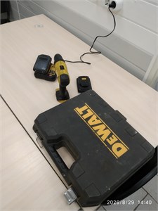 Аккумуляторная дрель-шуруповёрт DeWalt DCD771KS 890000773484