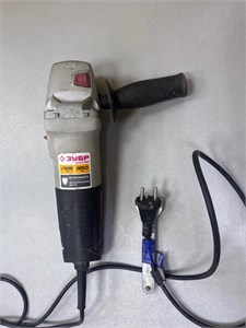 Зубр УШМ-125-950 М3 890000773616